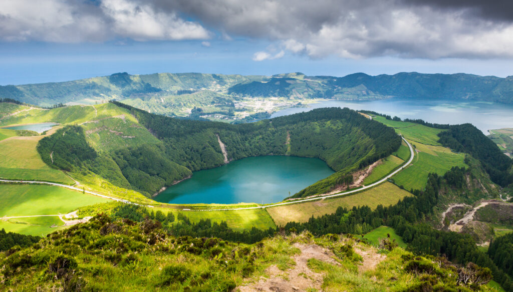 azorenBeautiful lake of Sete Cidades, Azores,