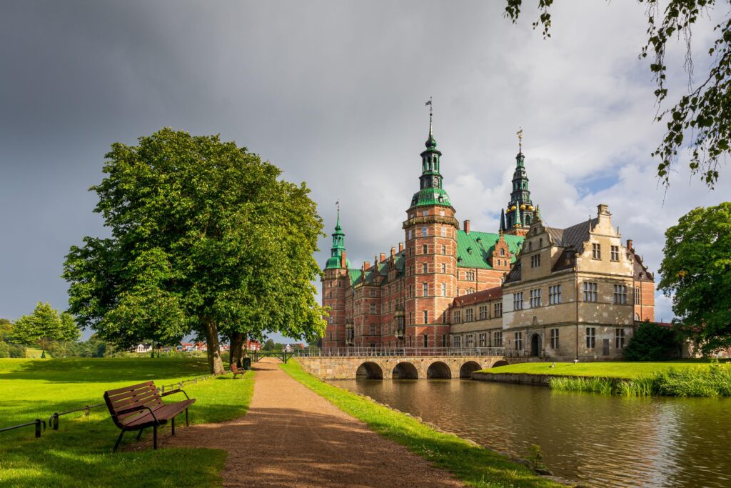 2CC4MT1 Frederiksborg Castle, Hillerod, Denmark