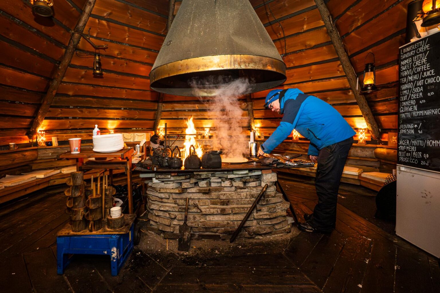 Gastwirt Perttu Martinsuo im Aarnikota