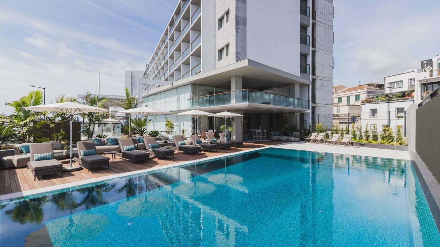 Das Hotel Marina Atlantico in Ponta Delgado